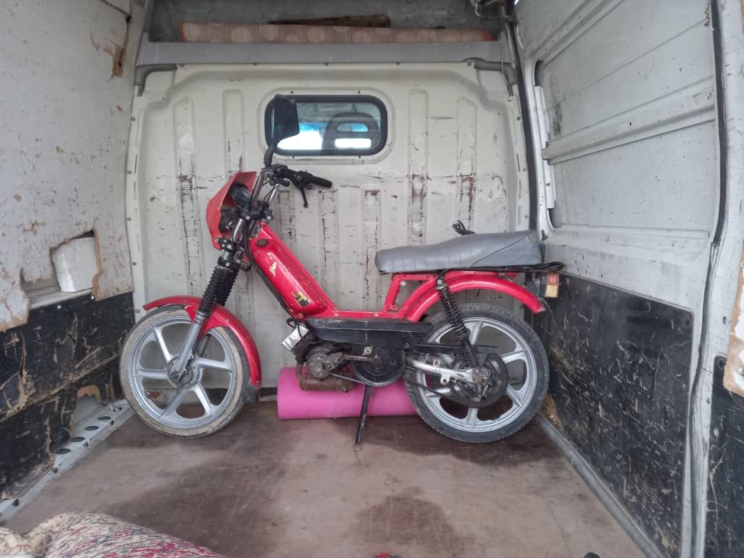 'Mezarcıyız' deyip 20 evi soydular! Konya'da yakalandılar 7